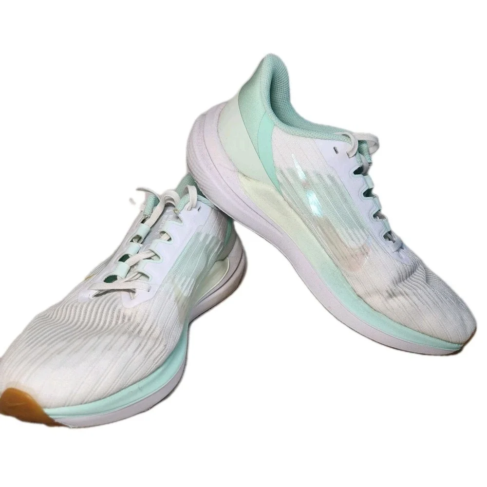 NIKE Air Winflo 9 Running Shoes Womens 8.5 White Green Yellow Athletic‎ Sneakers